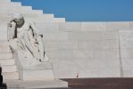statues-et-sculptures-premiere-guerre-mondiale-le-parc-et-le-memorial-canadien-de-vimy_1