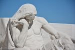 statues-et-sculptures-premiere-guerre-mondiale-le-parc-et-le-memorial-canadien-de-vimy_4