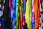 colorful-draperies-sous-lesl-tropiques-grand-format
